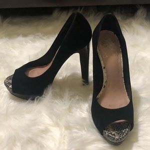 Vince Camuto Women’s Heels in size 5
